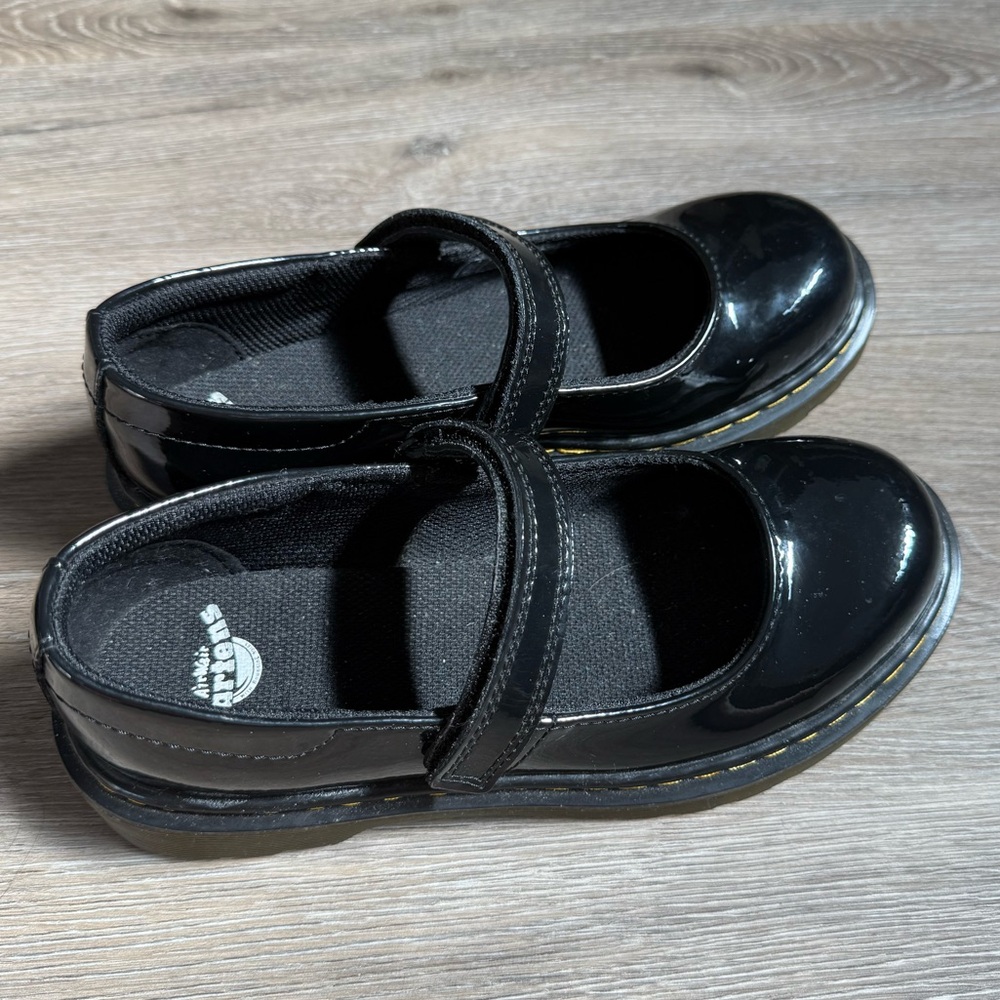 Dr. Martens Womens Maccy Black Patent Leather Mary Janes Size - Picture 3 of 7